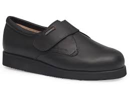 ZAPATO UNISEX NEGRO MODELO 0006 ANCHO 15K