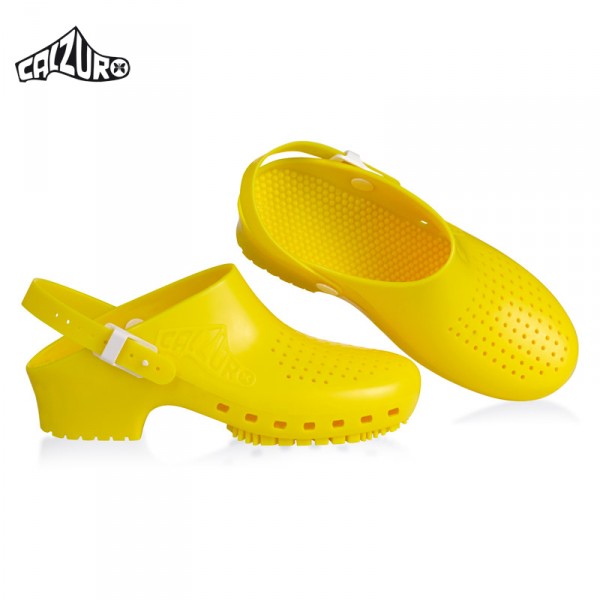 ZUECOS-CALZURO-CON-TIRA-AMARILLO_Todos_3141_1.jpeg